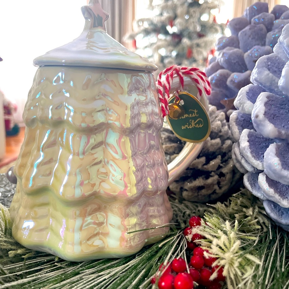 Anthropologie Merry Tree with Lid Mug